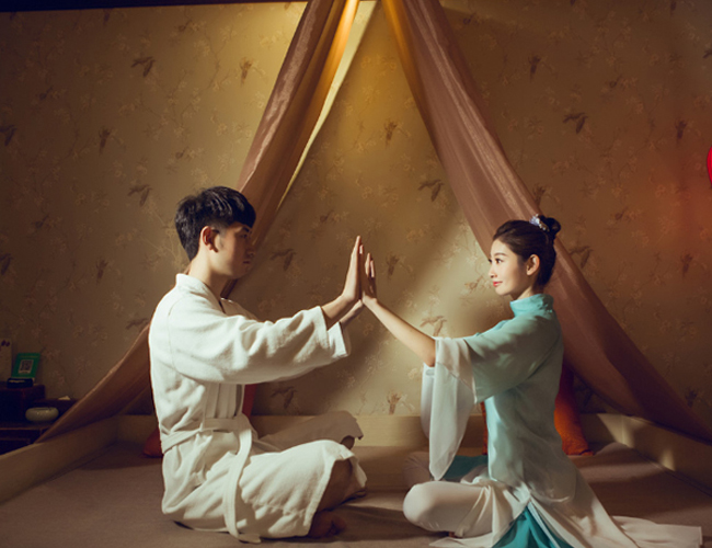 太原水疗与创造力：当大脑在漂浮中重启